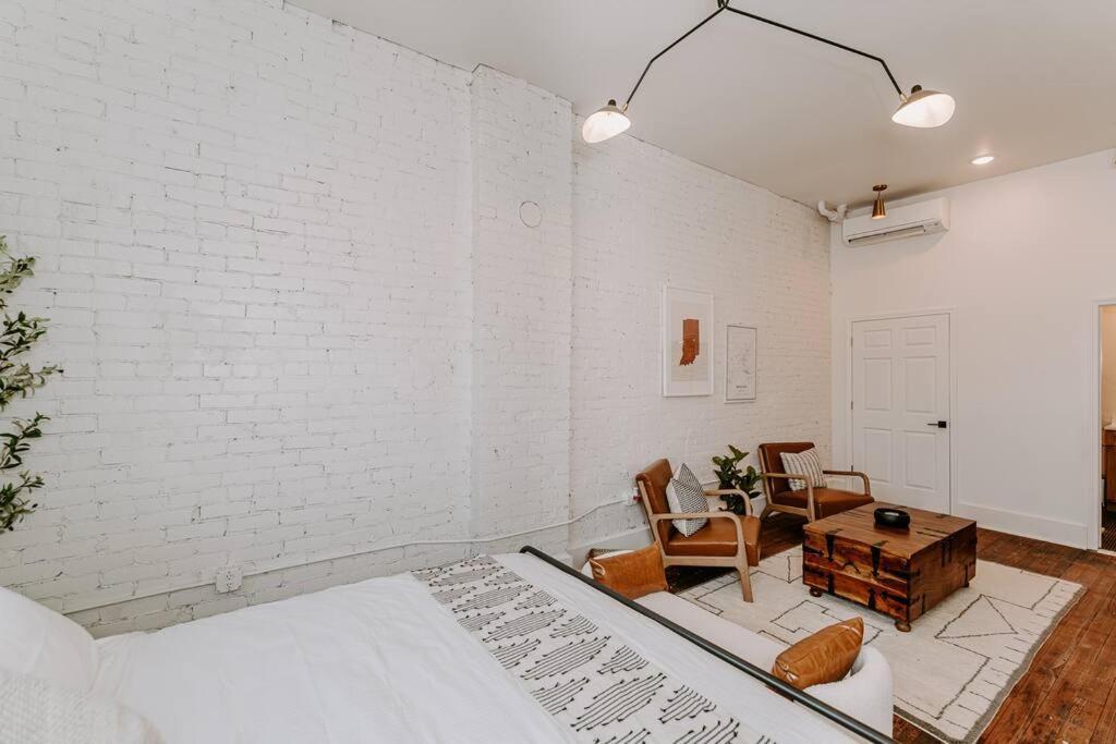 East Main Lofts - Farmhouse 204 Madison Ngoại thất bức ảnh
